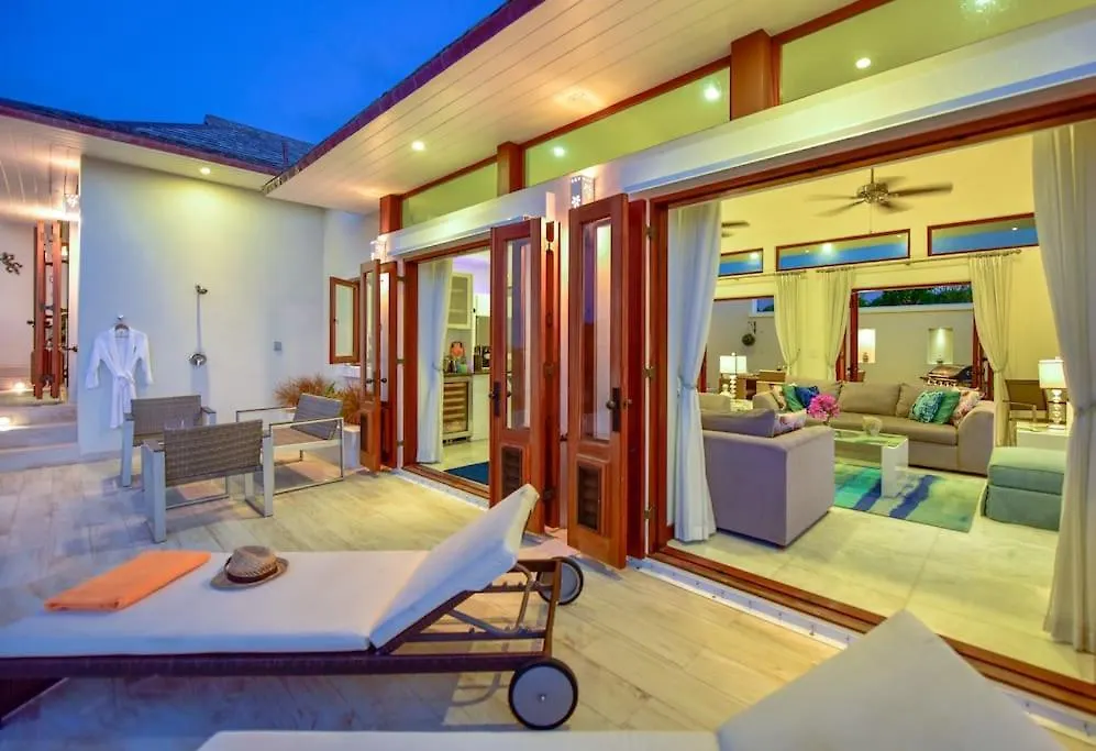 Stunning 3 Bedroom Villa With Pool & Jacuzzi Gaynors 安提瓜岛和巴布达